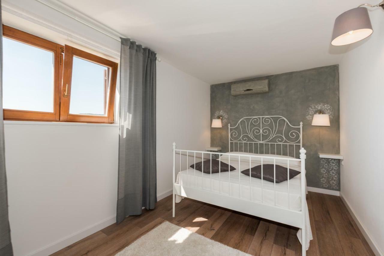 Luxury 1 Bedroom Apartment In ราบัซ ภายนอก รูปภาพ